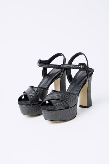 09160078_0005_1-SANDALIA-PALHA-BLACK