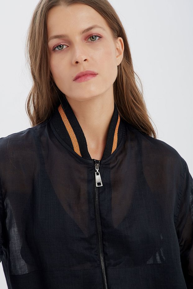 jaqueta bomber transparente feminina